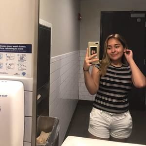 Meet your Posher, Lily